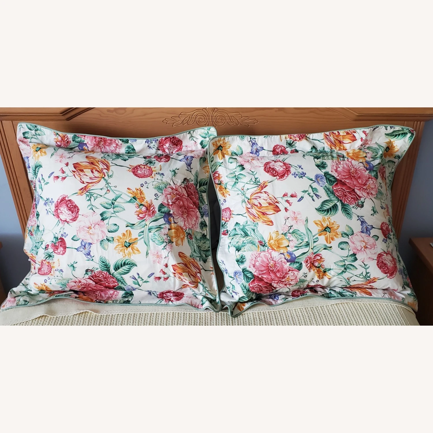 Other 2 Euro-Square Floral Pillows 8 Other 2 Euro-Square Floral Pillows - Image 6