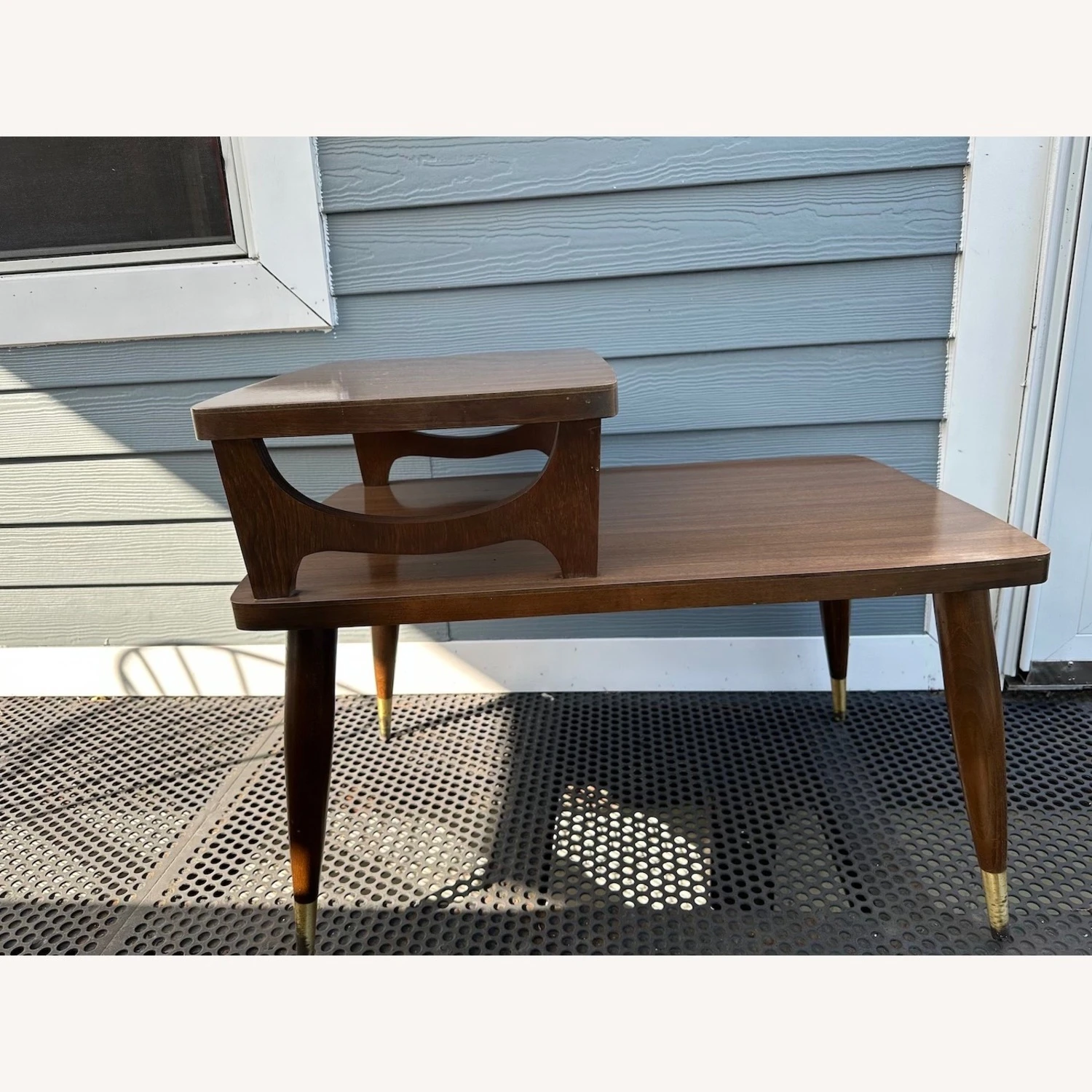 Mid-Century End Table 4 Mid-Century End Table - Image 2