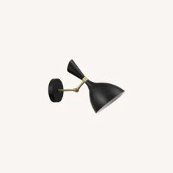 Other Wall Sconce In Black Round Powder-Coated Shade