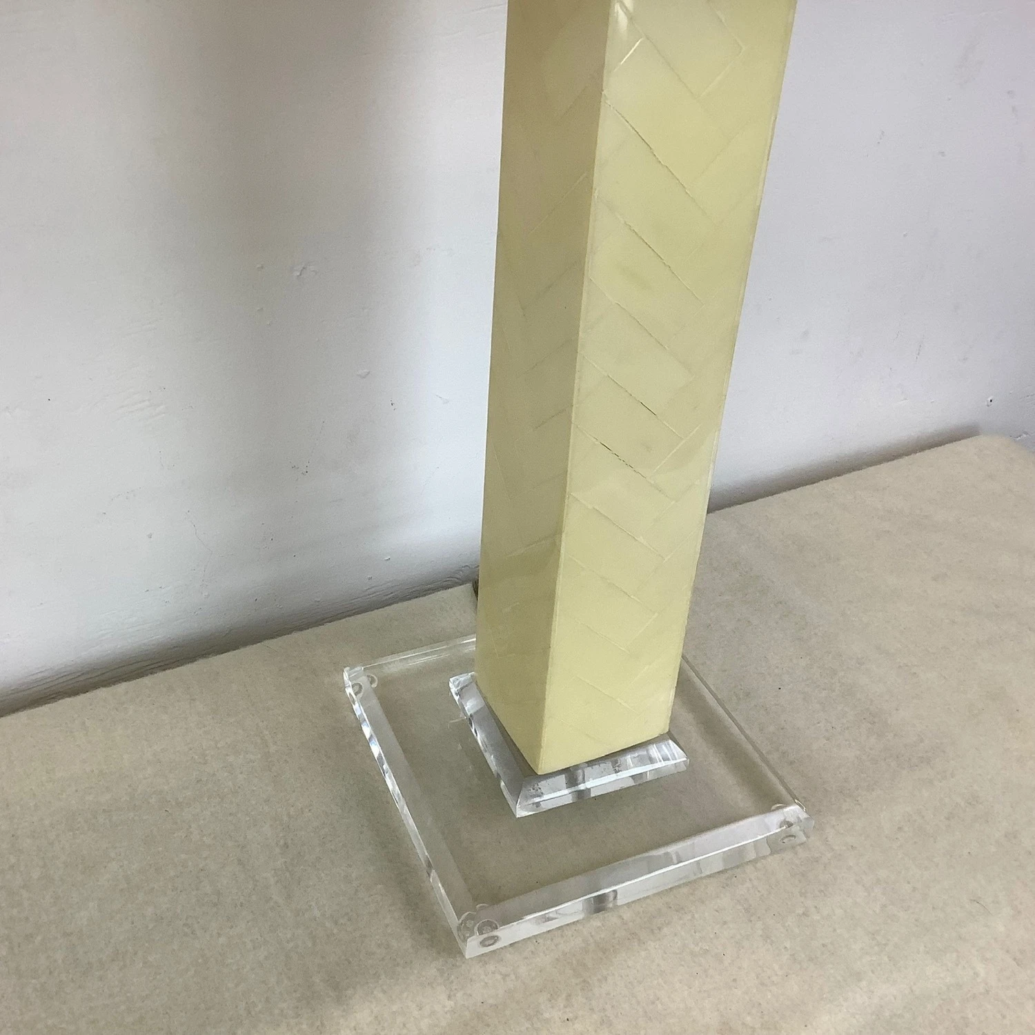 Mid-Century Modern Table Lamps- A Pair 8 Mid-Century Modern Table Lamps- A Pair - Image 6