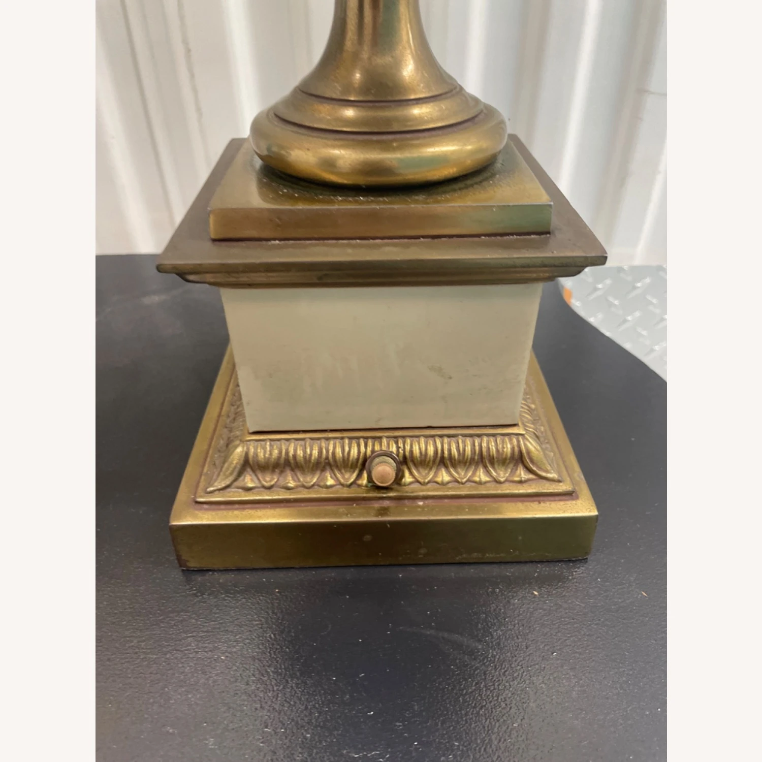 Pair Of Hollywood Regency Style Brass Stiffel Lamps 19 Pair Of Hollywood Regency Style Brass Stiffel Lamps - Image 17