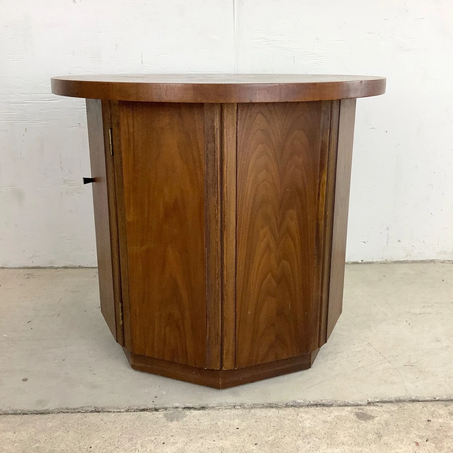 MCM Circular Walnut End Table Cabinet 6 MCM Circular Walnut End Table Cabinet - Image 4