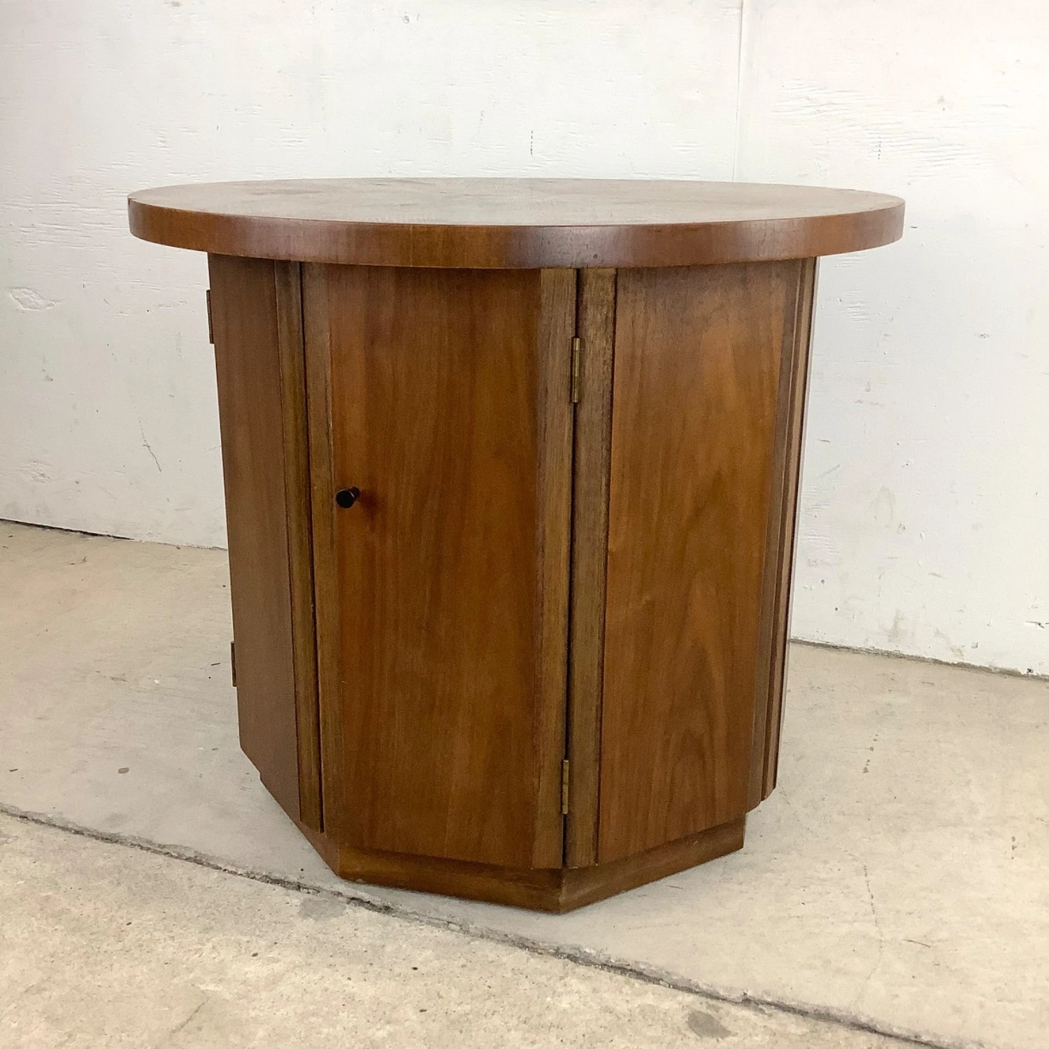 MCM Circular Walnut End Table Cabinet 17 MCM Circular Walnut End Table Cabinet - Image 15