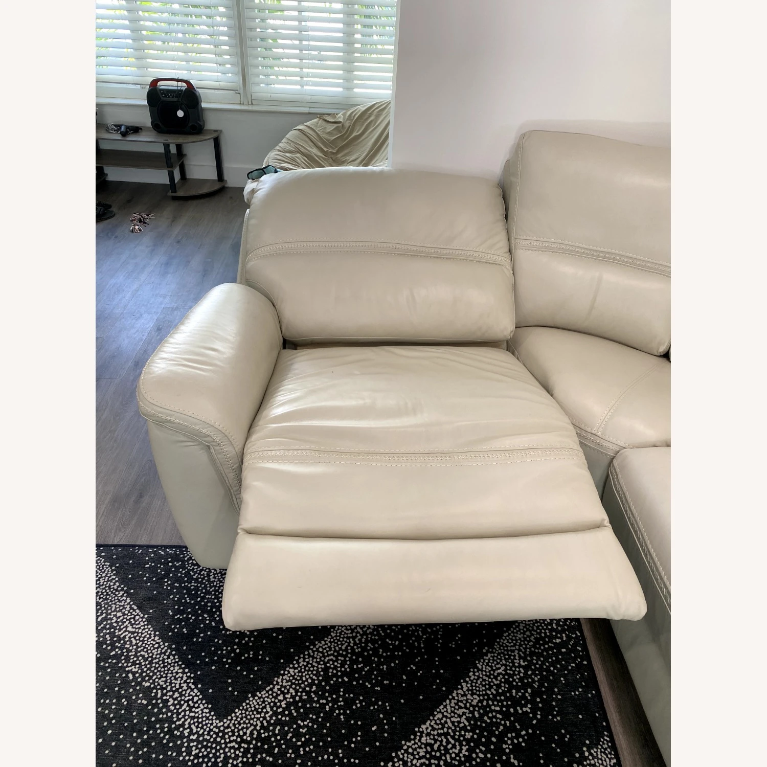 Leather Electric Reclining Sofa 4 Leather Electric Reclining Sofa - Image 2