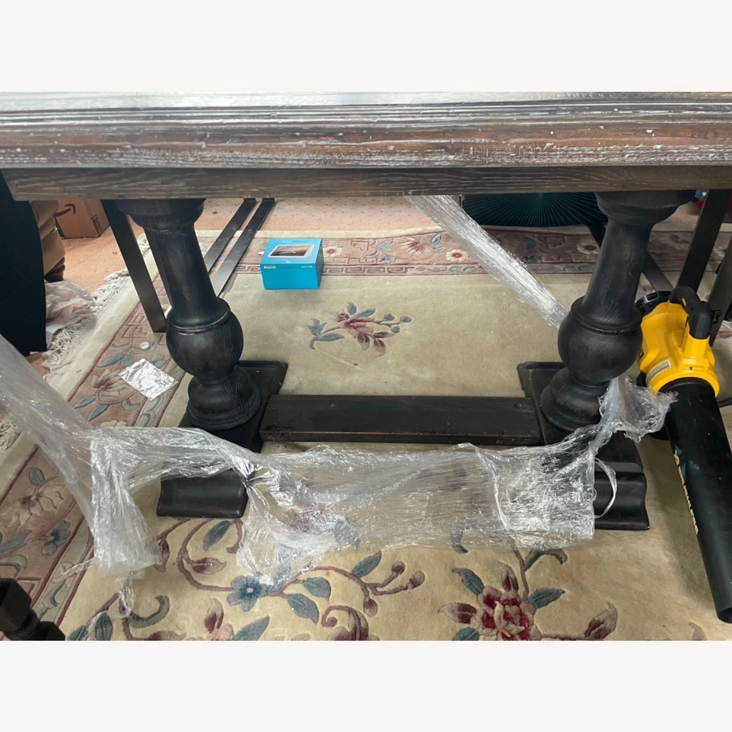 Hooker Furniture Dining Table And 4 Chairs 14 Hooker Furniture Dining Table And 4 Chairs - Image 12