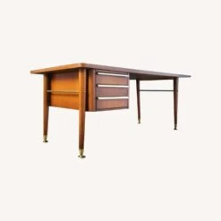 Executive Desk - Stow And Davis Sigma Series -Home Furnishings Store 1500 1500 frame 0 2501