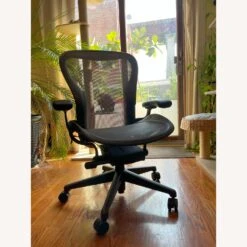 Herman Miller Aeron Chair - Medium B -Home Furnishings Store 1500 1500 frame 0 29