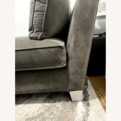 Crate & Barrel Marlowe Daybed/Couch -Home Furnishings Store 1500 1500 frame 0 3281