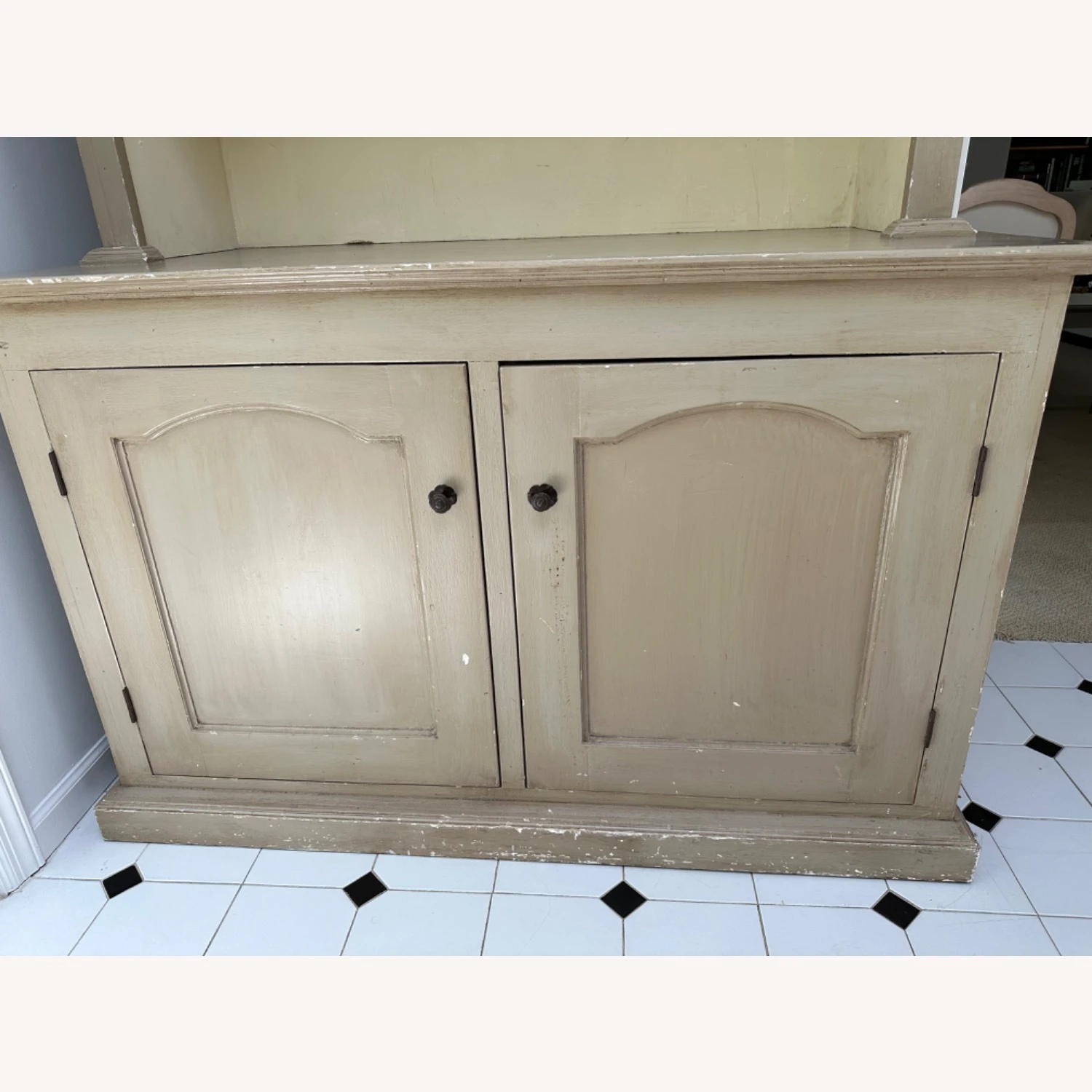 Hutch With Shelves And Doors 12 Hutch With Shelves And Doors - Image 10