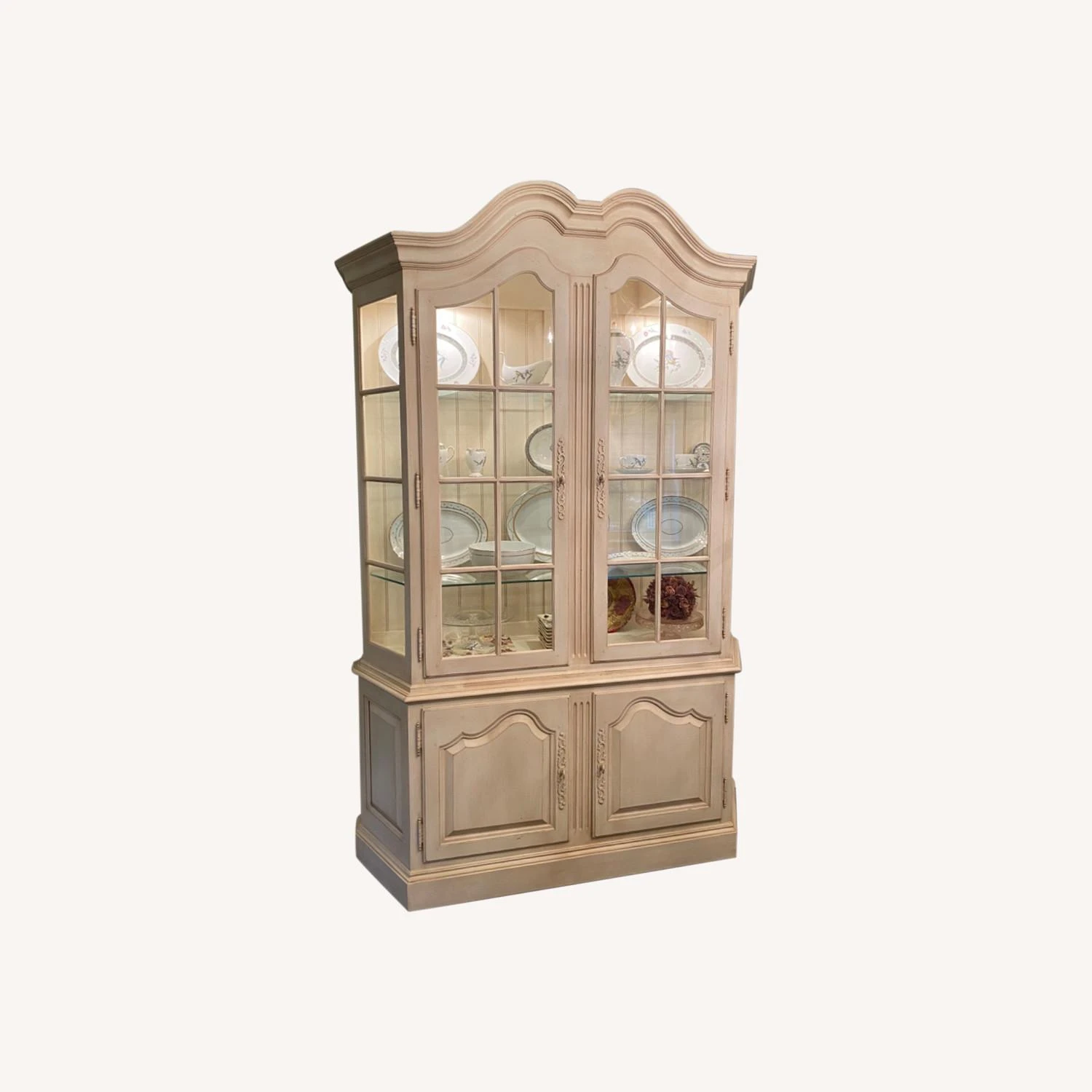 Ethan Allan Display And Buffet Cabinets 3 Ethan Allan Display And Buffet Cabinets