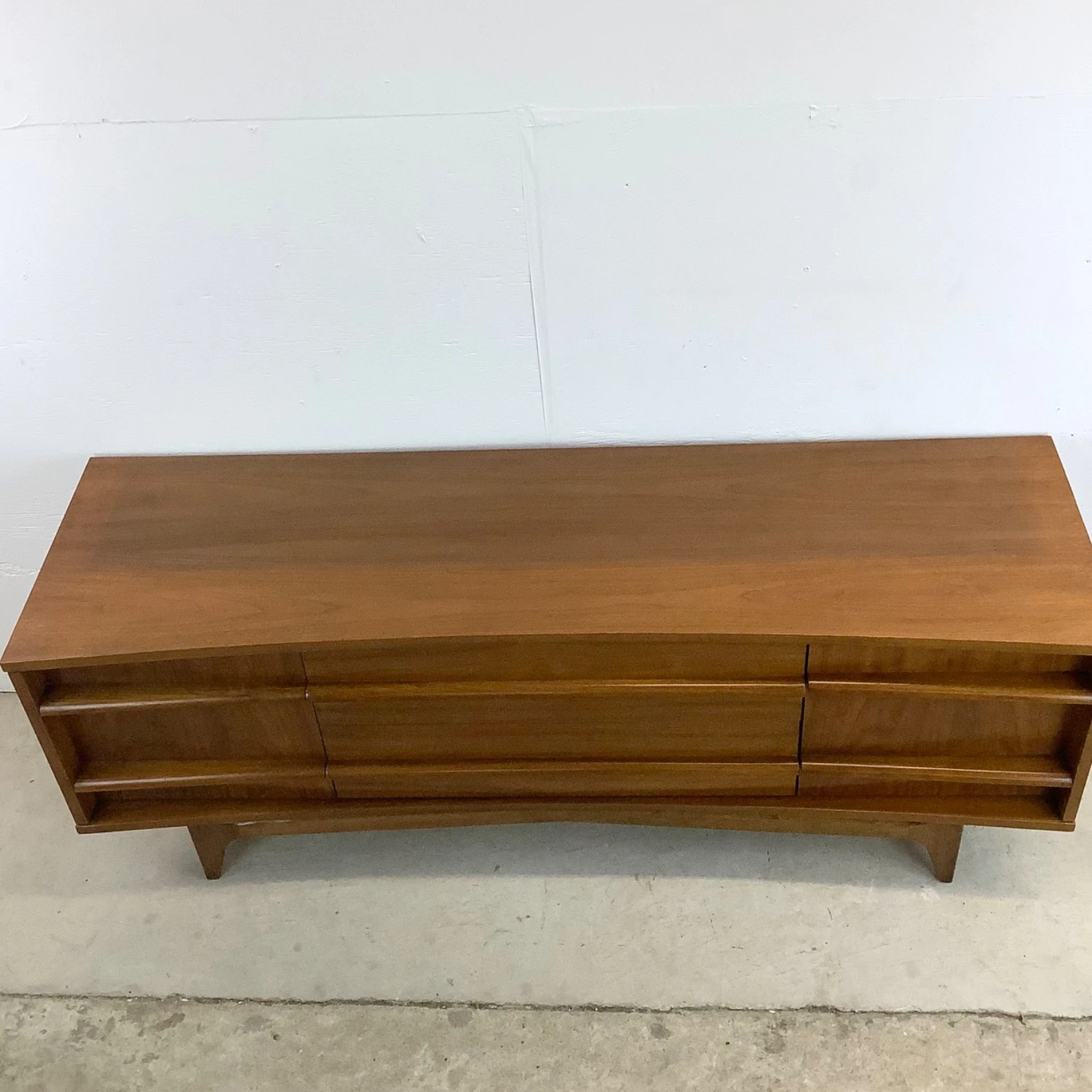 Young Manufacturing MCM Walnut Sideboard China Cabinet 13 Young Manufacturing MCM Walnut Sideboard China Cabinet - Image 11