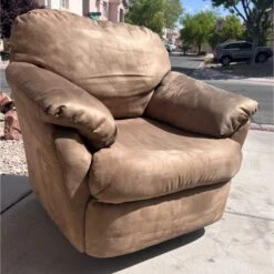 Other Brown Swivel Chair -Home Furnishings Store 1500 1500 frame 0 378