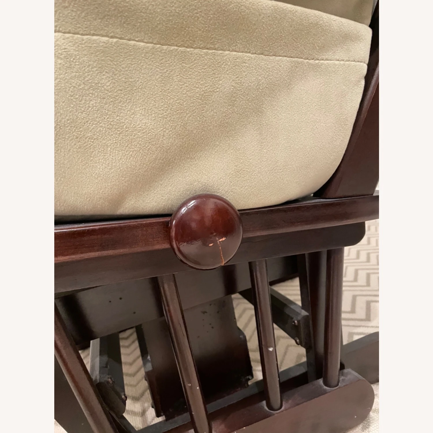 Dutailier Classic Glider And Ottoman 3 Dutailier Classic Glider And Ottoman