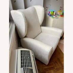 Crate & Barrel Nursery Recliner Chair -Home Furnishings Store 1500 1500 frame 0 429