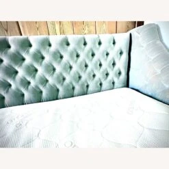 Restoration Hardware Devyn Tufted Daybed With Trundle -Home Furnishings Store 1500 1500 frame 0 4847