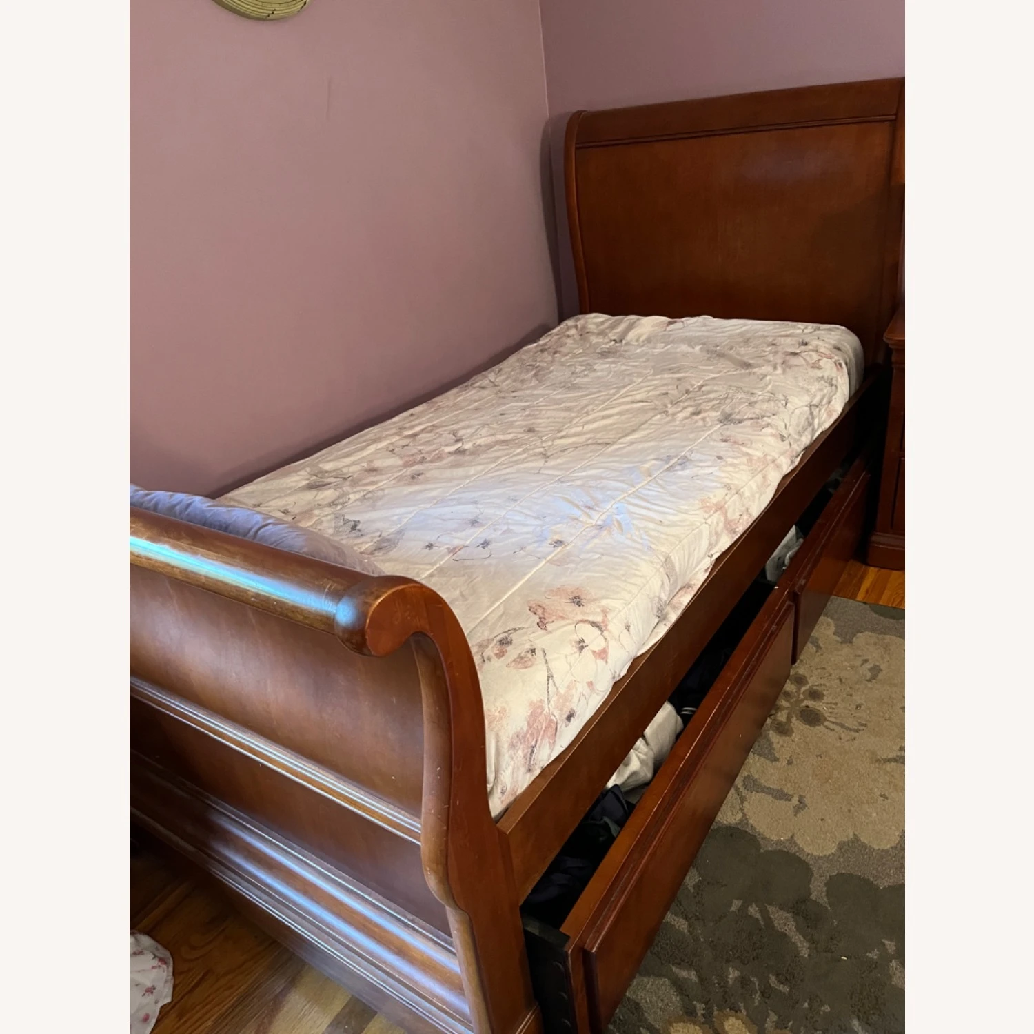 Vintage/Antique Twin Bed 4 Vintage/Antique Twin Bed - Image 2