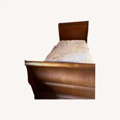 Vintage/Antique Twin Bed 9 Vintage/Antique Twin Bed -Home Furnishings Store 1500 1500 frame 0 5729