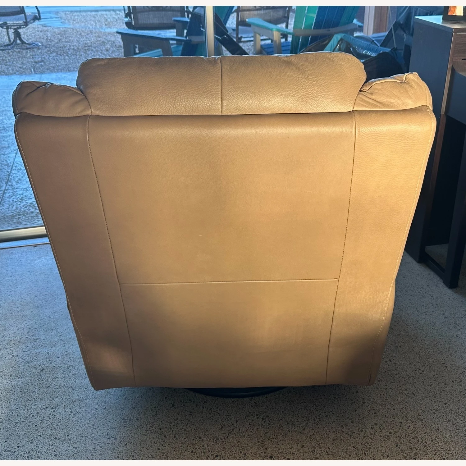 Natuzzi Leather Swivel Rocking Recliner 4 Natuzzi Leather Swivel Rocking Recliner - Image 2