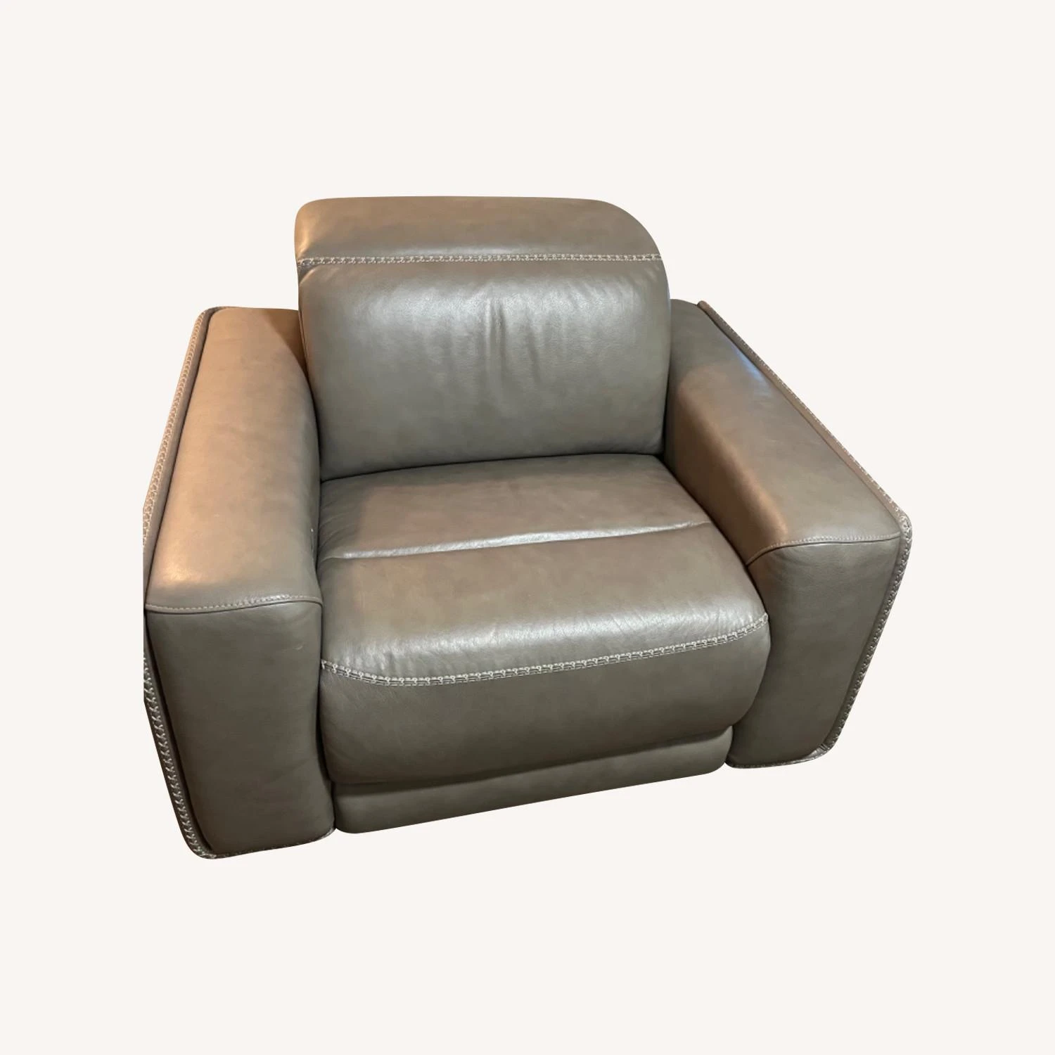 Ashley Furniture Beige Leather Power Recliner 9 Ashley Furniture Beige Leather Power Recliner - Image 7