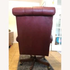 Bradington-Young Senator's Executive Chair 17 Bradington-Young Senator's Executive Chair -Home Furnishings Store 1500 1500 frame 0 8056