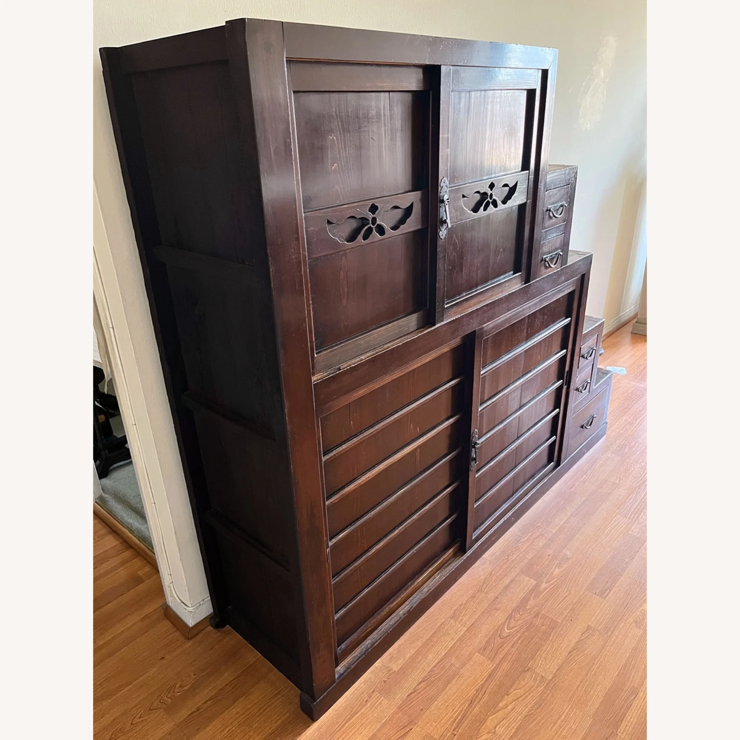 Vintage Japanese Tansu Chest 5 Vintage Japanese Tansu Chest - Image 3