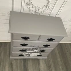 The Bombay Company Chest Of Drawers -Home Furnishings Store 1500 1500 frame 0 89